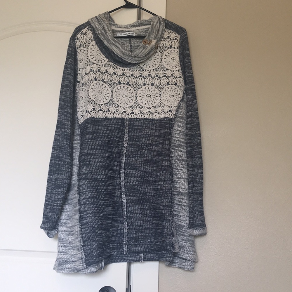 Maurices sweater